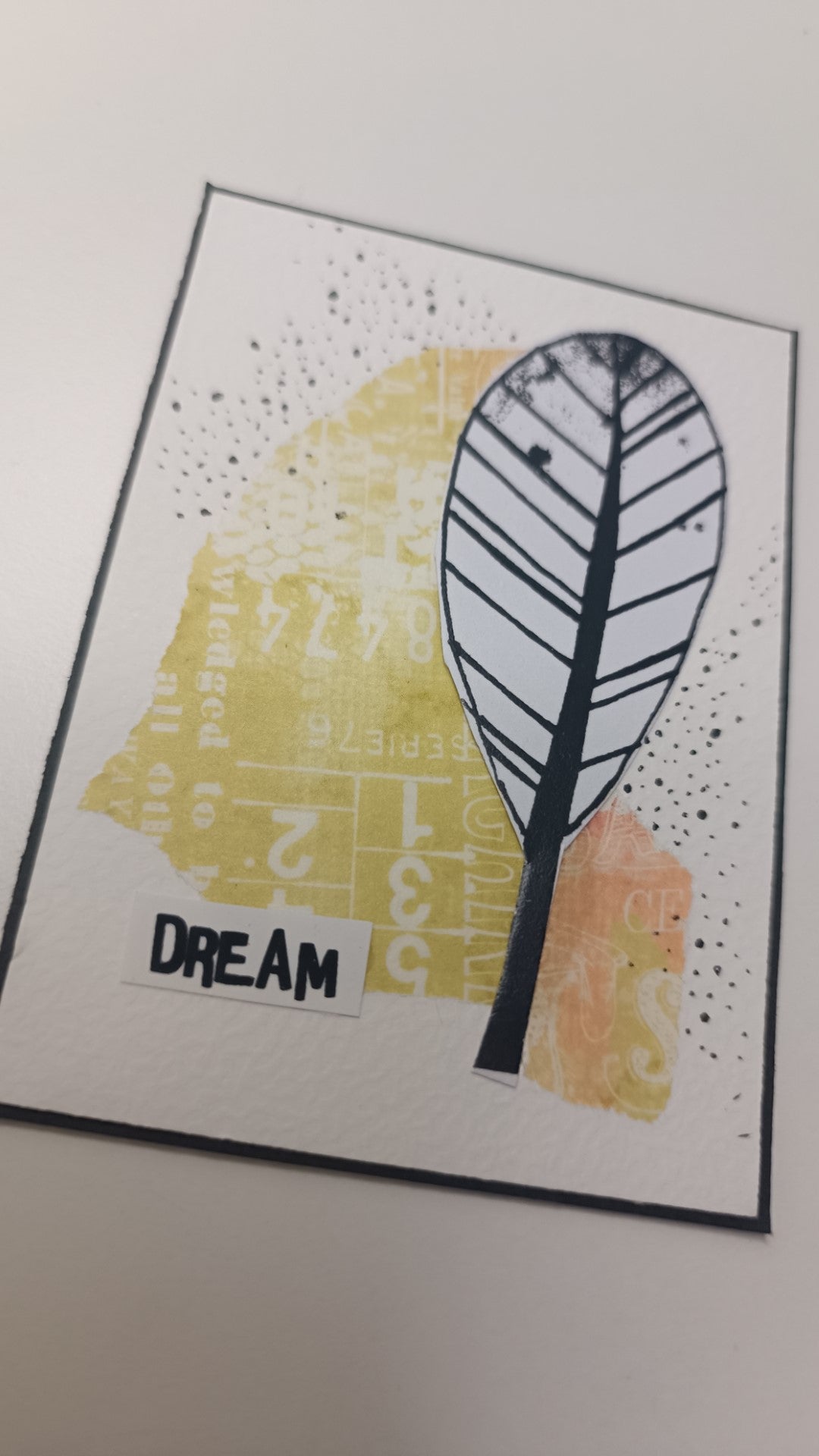 Original Paper Elements- Funky & Wet