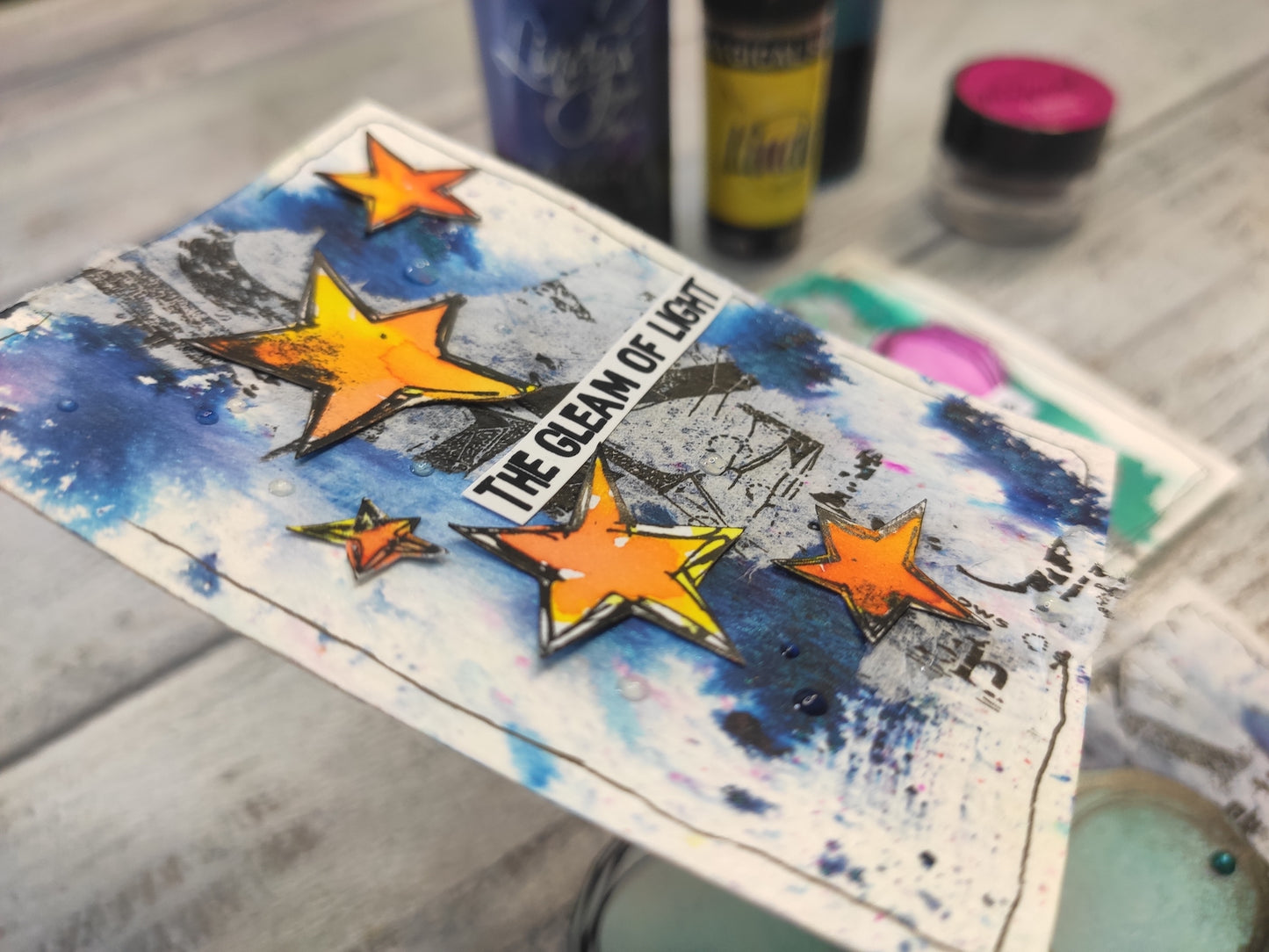 Original  Paper Elements in black & white